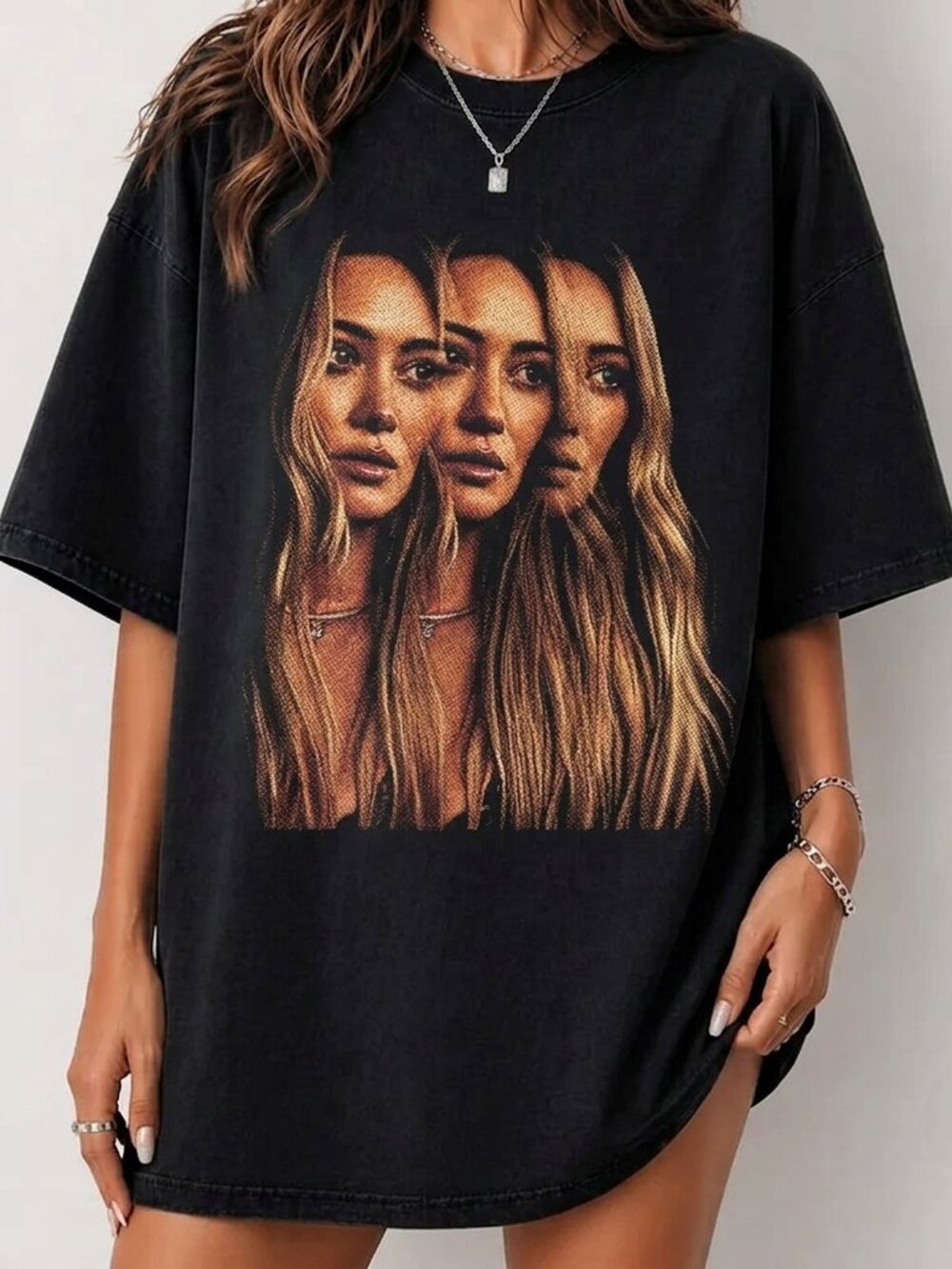 Hilary Duff Lucky Me Tour 2026 T-Shirt Hilary Duff Graphic Tee Unisex Concert